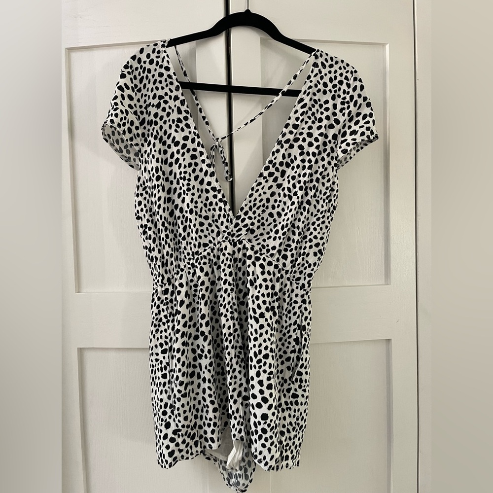 Lulus black and white patterned romper, size m